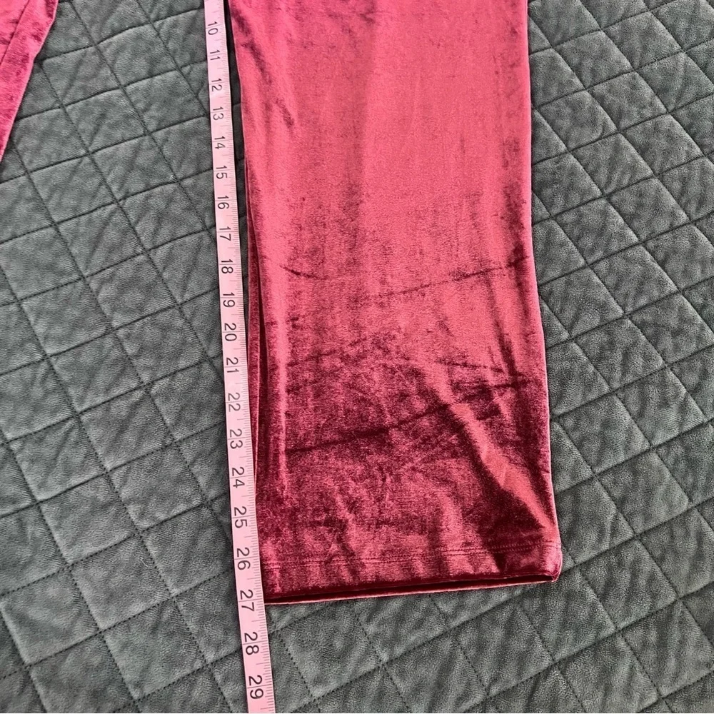Torrid Pants Women 1X 14 16 Pull On Relaxed Taper Velvet High Rise Burgundy